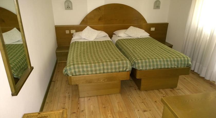 La Felce Bed & Breakfast Carisolo Pokoj fotografie