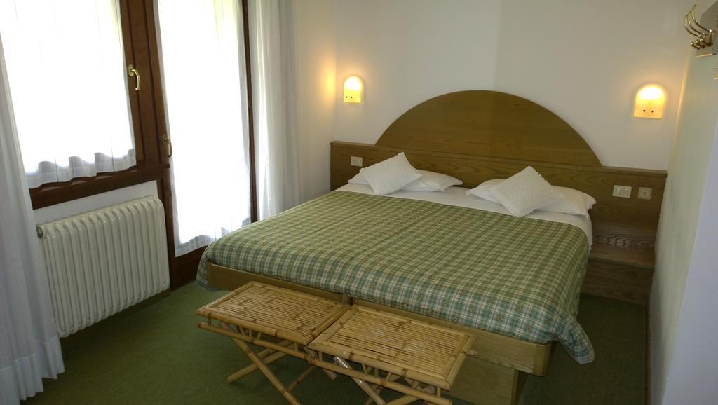 La Felce Bed & Breakfast Carisolo Pokoj fotografie